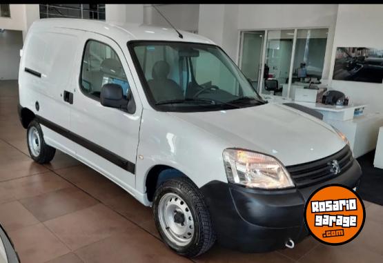 Utilitarios - Peugeot Confort hdi 2025 Diesel 0Km - En Venta