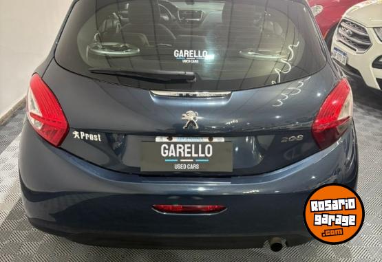 Autos - Peugeot 208 Allure 2014 Nafta 103000Km - En Venta