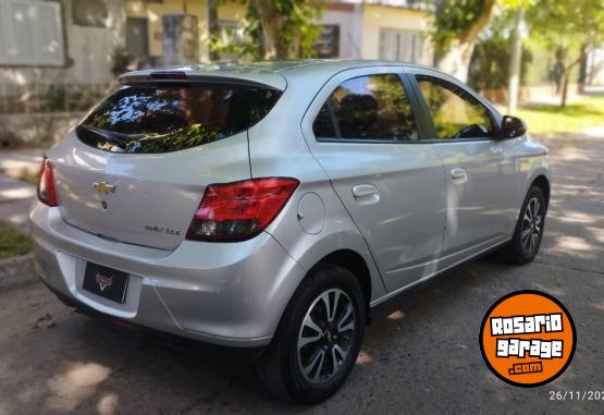 Autos - Chevrolet ONIX LTZ 2015 Nafta 93000Km - En Venta