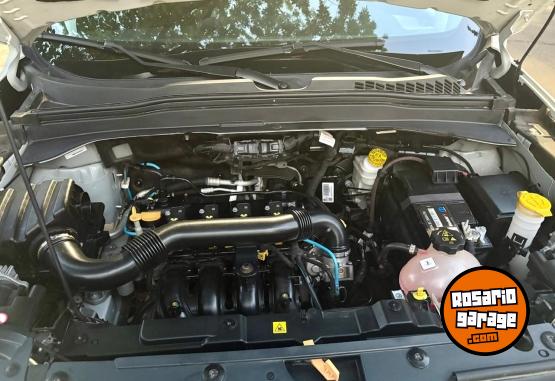 Camionetas - Jeep RENEGADE Sport 1.8 2024 Nafta 20900Km - En Venta