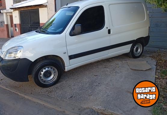 Utilitarios - Citroen Berlingo 2017 Diesel 170000Km - En Venta