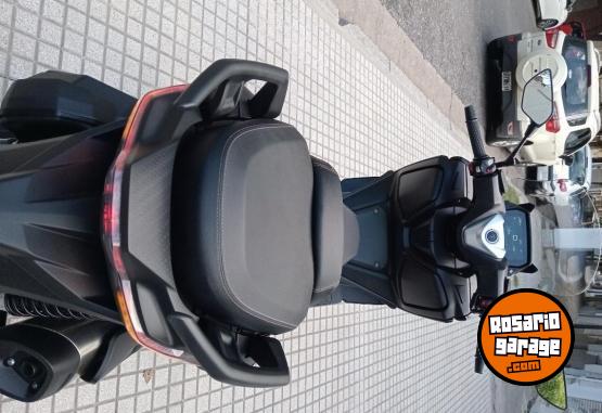 Motos - Voge VOGUE SR MAX 2024 Nafta 1500Km - En Venta