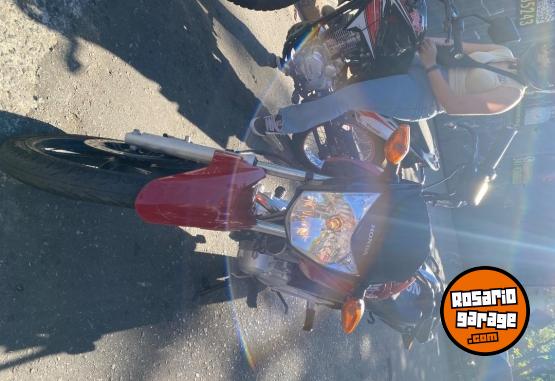 Motos - Honda CG TITAN 150 2019 Nafta 38600Km - En Venta