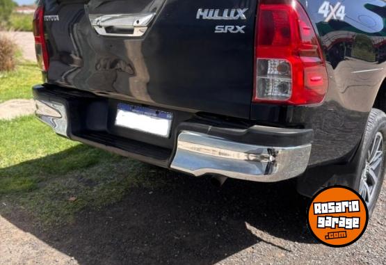 Camionetas - Toyota HILUX SRX 2016 Diesel 220000Km - En Venta