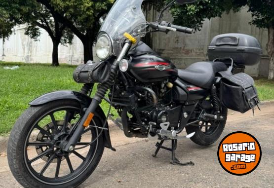 Motos - Bajaj Avenger 220 Street 2017 Nafta 18700Km - En Venta