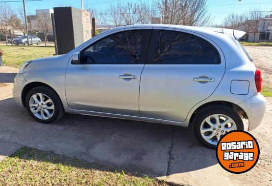 Autos - Nissan March 2017 Nafta 66000Km - En Venta