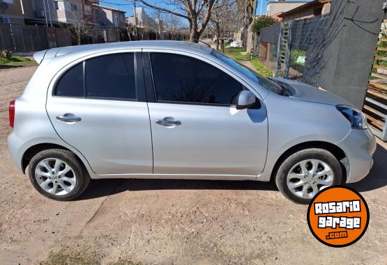 Autos - Nissan March 2017 Nafta 66000Km - En Venta
