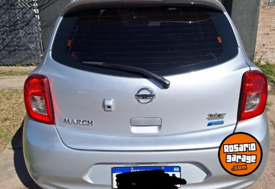 Autos - Nissan March 2017 Nafta 66000Km - En Venta