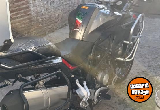 Motos - Benelli 502x 2019 Nafta 34000Km - En Venta