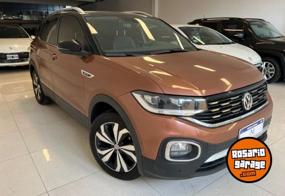Autos - Volkswagen T-Cross Hero 2021 Nafta 120000Km - En Venta