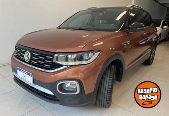 Autos - Volkswagen T-Cross Hero 2021 Nafta 120000Km - En Venta