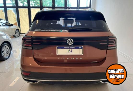 Autos - Volkswagen T-Cross Hero 2021 Nafta 120000Km - En Venta