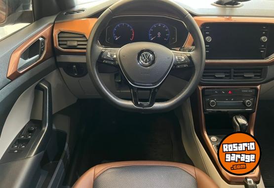 Autos - Volkswagen T-Cross Hero 2021 Nafta 120000Km - En Venta