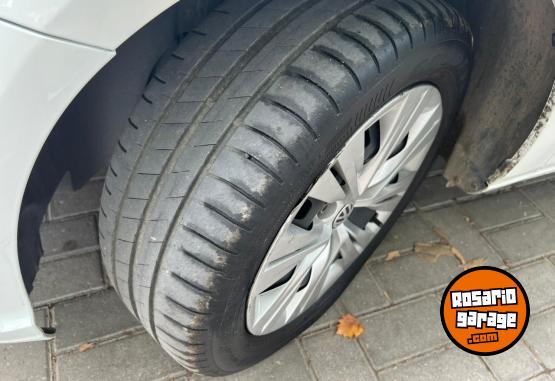 Autos - Volkswagen Gol Trend 2021 Nafta 82000Km - En Venta