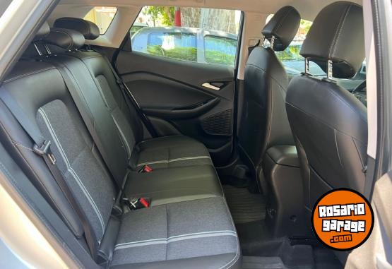 Autos - Chevrolet Tracker Ltz 1.2 2022 GNC 63000Km - En Venta