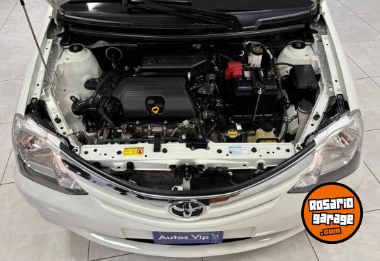 Autos - Toyota ETIOS XLS 1.5 2013 Nafta 91700Km - En Venta