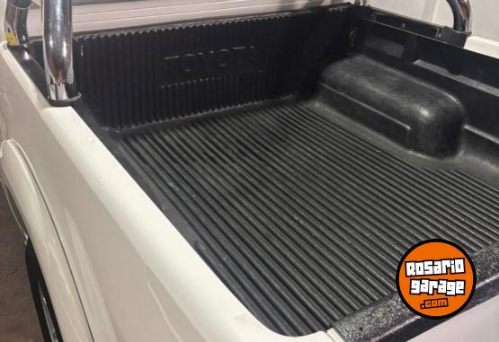 Camionetas - Toyota srv 4x2 2014 Diesel 170000Km - En Venta