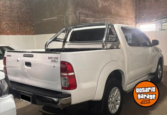 Camionetas - Toyota srv 4x2 2014 Diesel 170000Km - En Venta