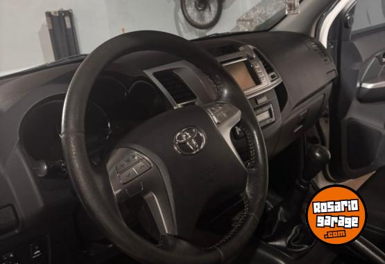 Camionetas - Toyota srv 4x2 2014 Diesel 170000Km - En Venta