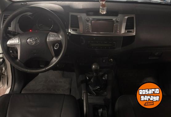 Camionetas - Toyota srv 4x2 2014 Diesel 170000Km - En Venta