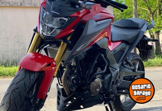 Motos - Honda Twister 300 2023 Nafta 9000Km - En Venta