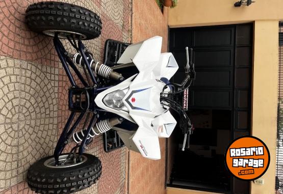 Cuatris y UTVs - Suzuki Susuki ltr 450 2008  21Km - En Venta