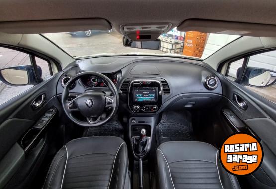 Autos - Renault Captur 2017 Nafta 98000Km - En Venta