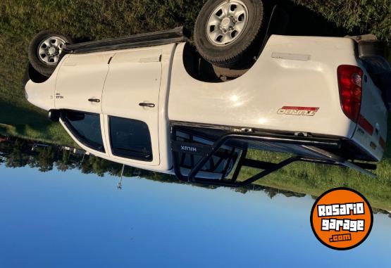 Camionetas - Toyota HILUX 2.5 pack TD 4x2 2010 Diesel 360000Km - En Venta