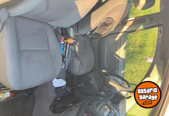 Camionetas - Toyota HILUX 2.5 pack TD 4x2 2010 Diesel 360000Km - En Venta