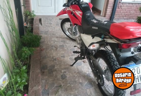 Motos - Honda XR 150 2024 Nafta 2600Km - En Venta