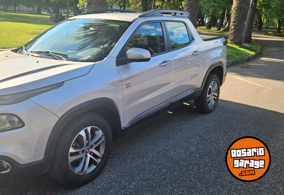 Camionetas - Fiat Toro Freedom 4x4 AT9 2018 Diesel 204000Km - En Venta