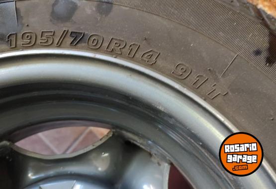 Accesorios para Autos - Ruedas completas llantas Spina + cubiertas 195/70/14 - En Venta