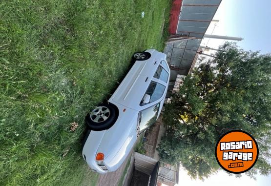 Autos - Volkswagen Polo 1999 Nafta 240000Km - En Venta