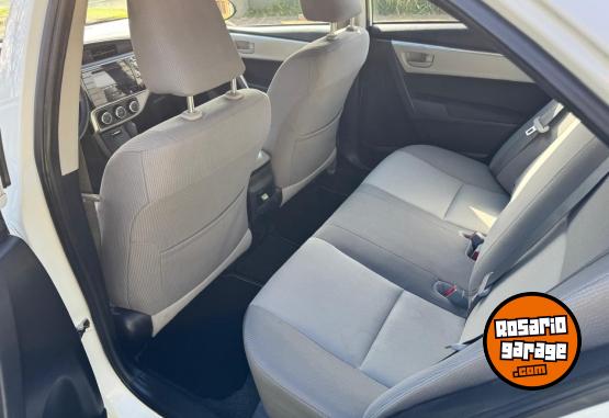 Autos - Toyota Corolla 2018 Nafta 210000Km - En Venta