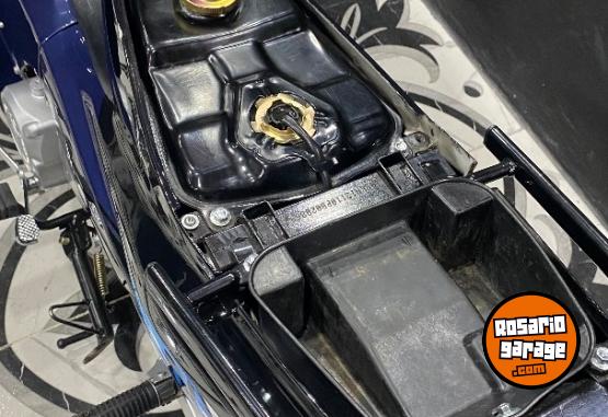 Motos - Motomel DLX 2023 Nafta 10000Km - En Venta