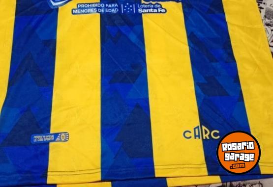 Indumentaria - Imperdible camiseta original de Rosario Central firmada por Di Maria - En Venta