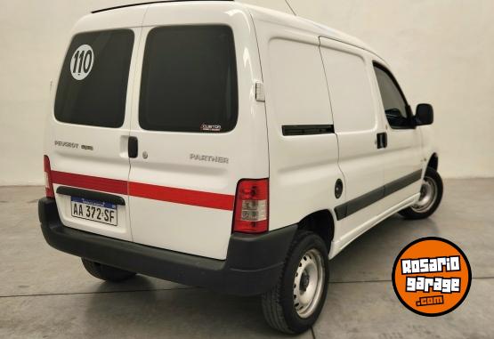 Utilitarios - Peugeot Partner furgon Hdi 2016 Diesel 120000Km - En Venta