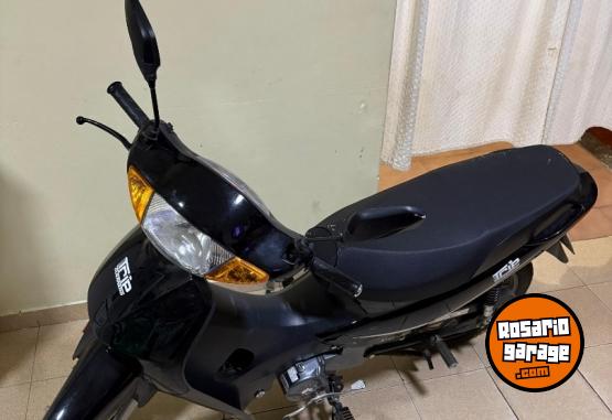 Motos - Guerrero 110 2024 Nafta 1200Km - En Venta