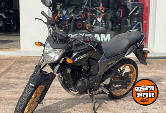 Motos - Yamaha FZ16 2013 Nafta 21000Km - En Venta