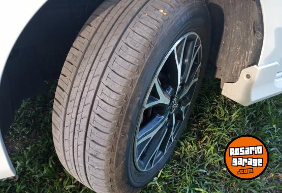 Autos - Toyota Etios Platinum 1.5 2018 Nafta 94814Km - En Venta