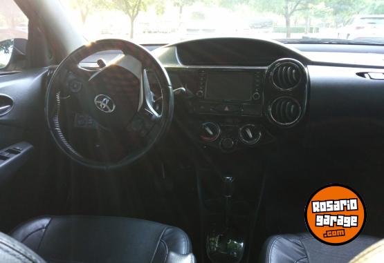 Autos - Toyota Etios Platinum 1.5 2018 Nafta 94814Km - En Venta