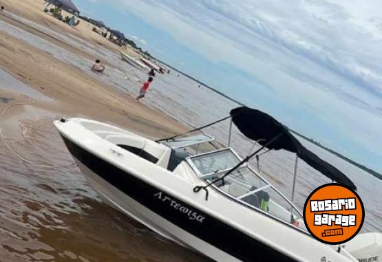 Embarcaciones - Lancha Quicksilver 1600,  Evinrude  115hp con trailer completa - En Venta