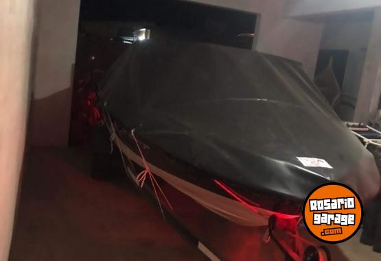 Embarcaciones - Lancha Quicksilver 1600,  Evinrude  115hp con trailer completa - En Venta