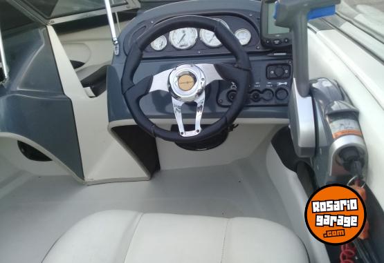 Embarcaciones - Lancha Quicksilver 1600,  Evinrude  115hp con trailer completa - En Venta