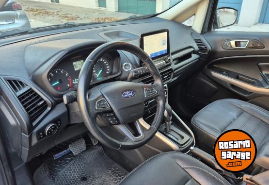 Autos - Ford EcoSport titanium 2022 Nafta 60000Km - En Venta