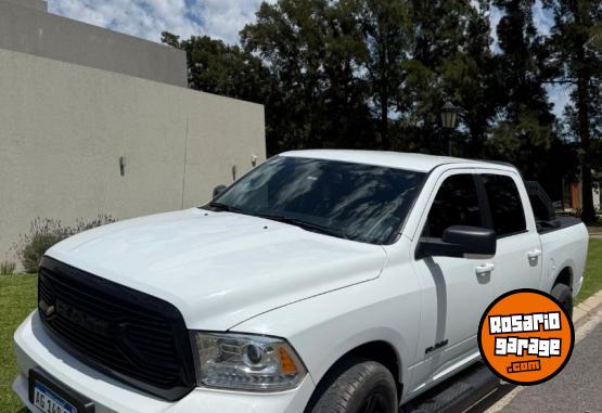 Camionetas - RAM RAM 1500 night edition 2023 Nafta 49000Km - En Venta