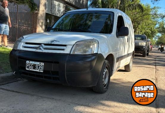 Utilitarios - Citroen Berlingo 2015 Diesel 182000Km - En Venta