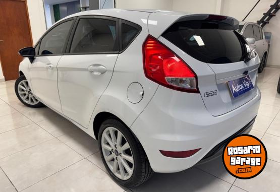 Autos - Ford FIESTA SE 2018 Nafta 74000Km - En Venta