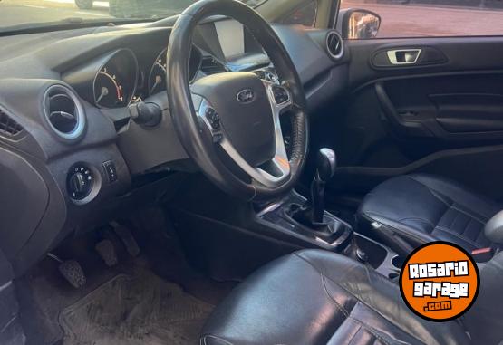 Autos - Ford FIESTA KINETIC DESING TIT 2014 Nafta 95000Km - En Venta