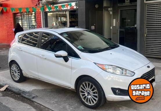 Autos - Ford FIESTA KINETIC DESING TIT 2014 Nafta 95000Km - En Venta